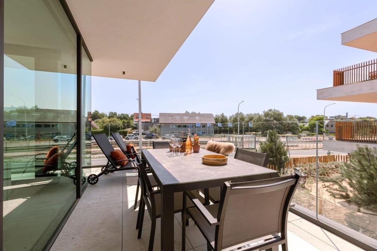 New, Luxurious And Modern Apartment With Private Parking Коксейде Екстериор снимка