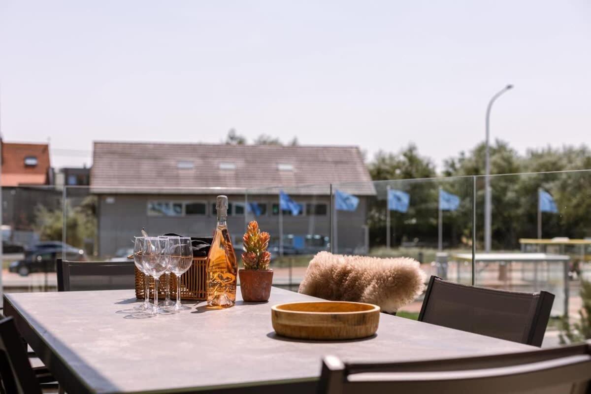 New, Luxurious And Modern Apartment With Private Parking Коксейде Екстериор снимка